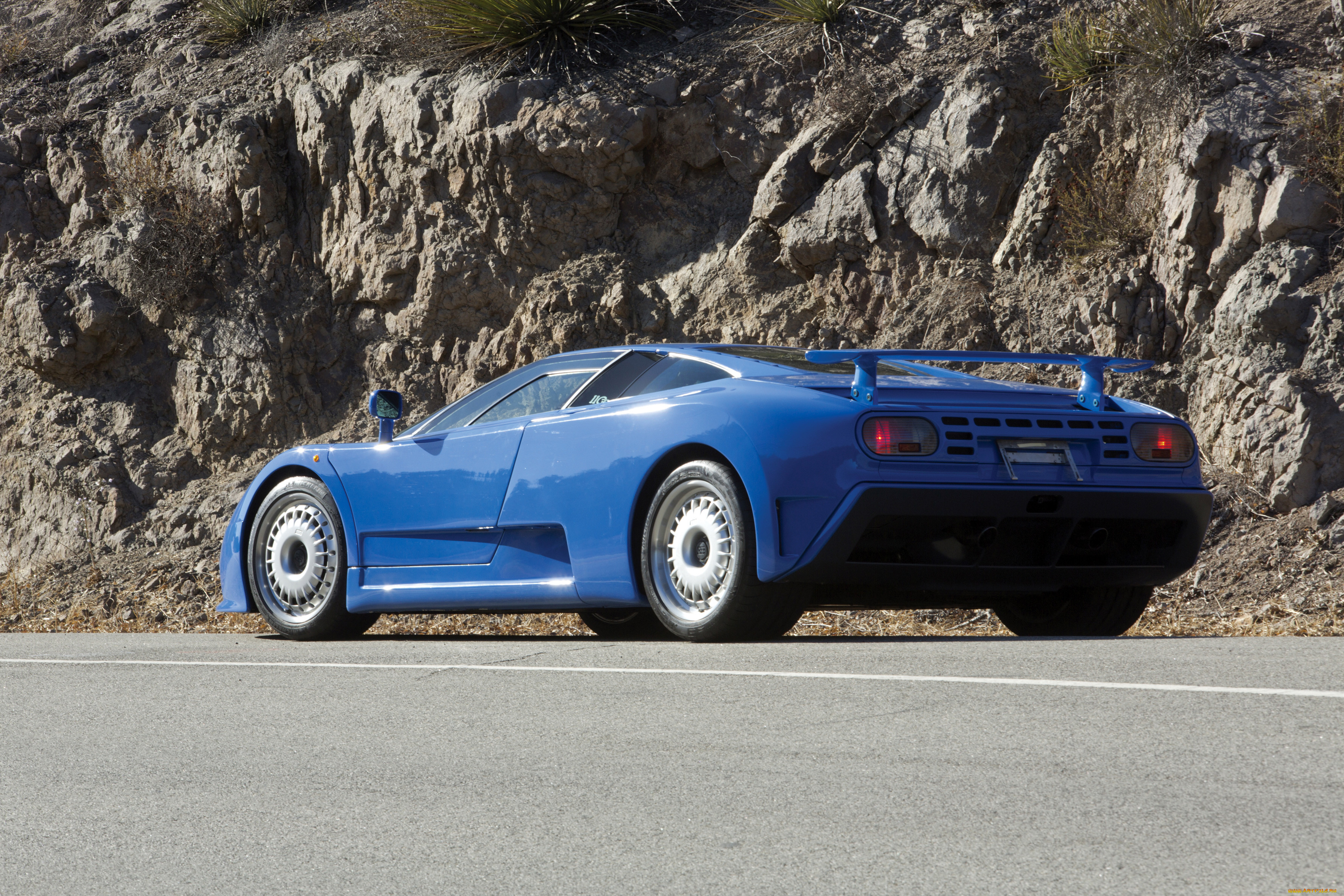 , bugatti